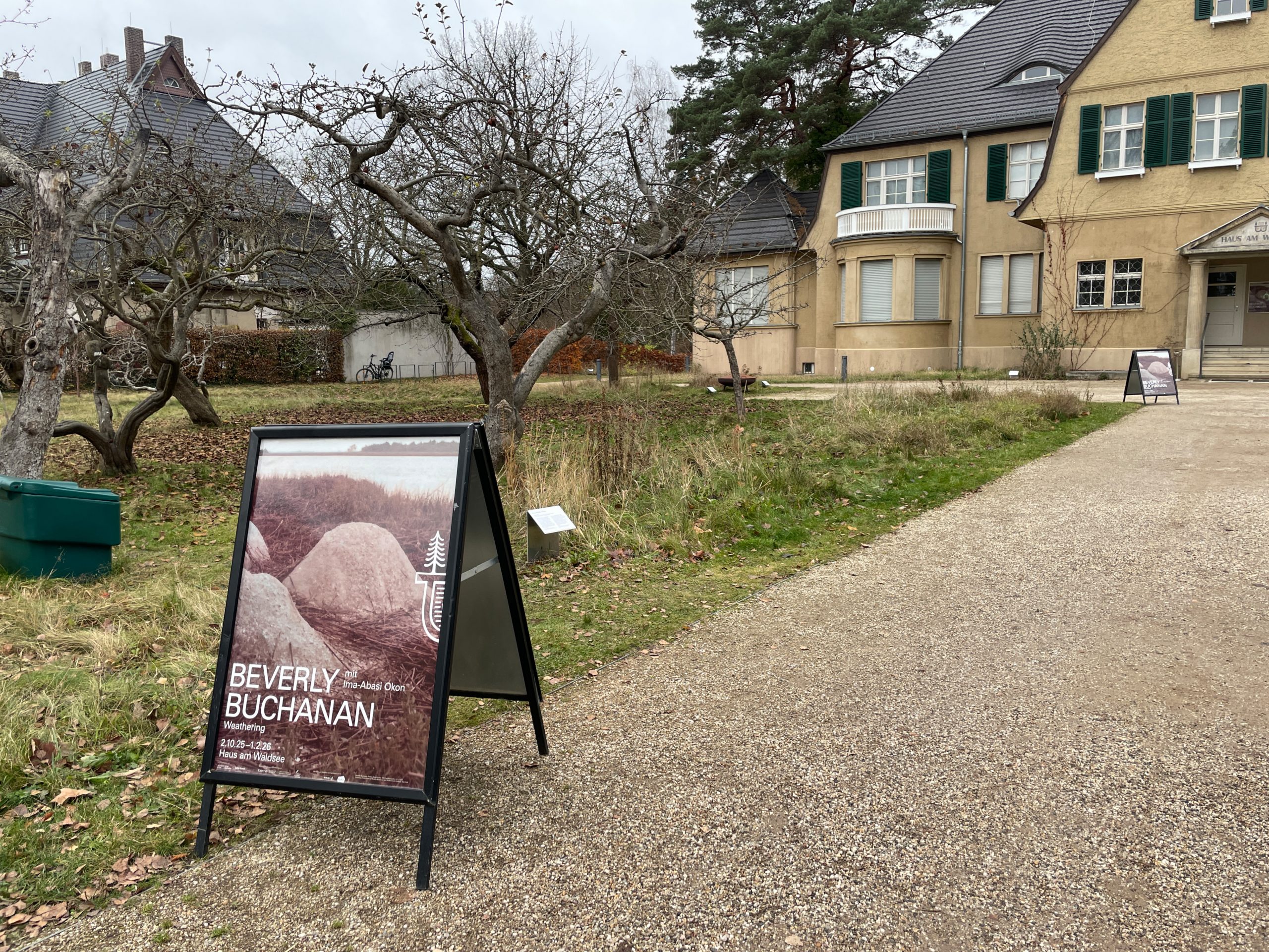 <br />
<b>Warning</b>:  Undefined variable $caption in <b>/homepages/15/d224896284/htdocs/wp-content/themes/HIT/single.php</b> on line <b>137</b><br />
