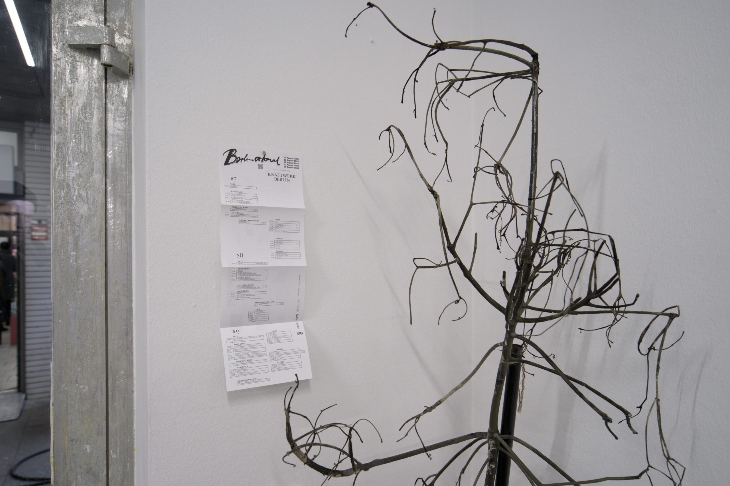 <br />
<b>Warning</b>:  Undefined variable $caption in <b>/homepages/15/d224896284/htdocs/wp-content/themes/HIT/single.php</b> on line <b>137</b><br />
